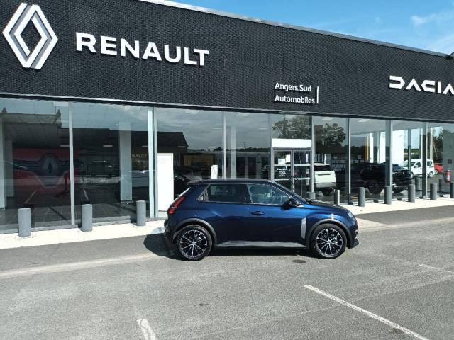 RENAULT R5