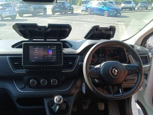 RENAULT TRAFIC L2H1
