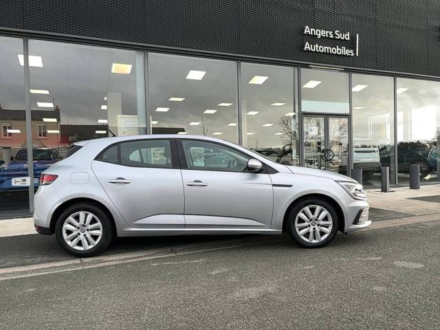 RENAULT MEGANE IV BERLINE 